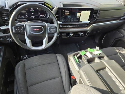 Used 2024 GMC Sierra 1500 Elevation w/ X31 Off-Road Package AWD/4WD image 13