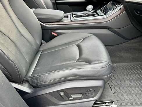 Used 2021 Audi Q8 Prestige image 27
