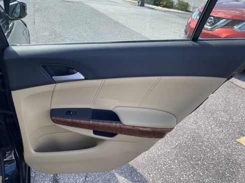 Used 2012 Honda Accord EX-L image 19