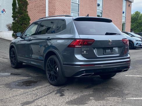 Used 2020 Volkswagen Tiguan SE R-Line w/ 3rd Row Seat Package AWD/4WD image 5