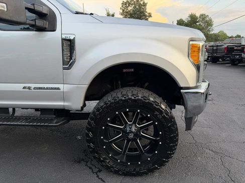 Used 2017 Ford F250 XLT w/ XLT Value Package AWD/4WD image 10