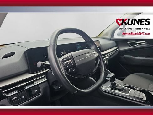 Used 2026 Kia Sportage LX FWD image 17