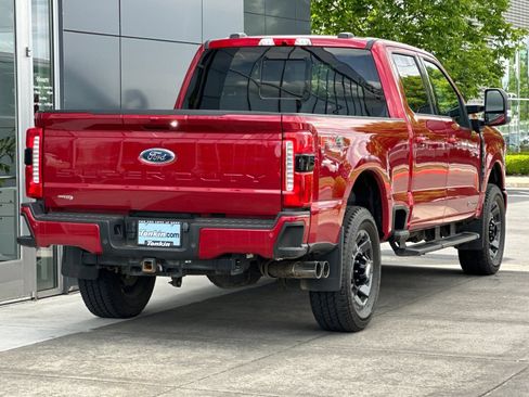 Used 2024 Ford F250 Lariat w/ Sport Appearance Package AWD/4WD image 3
