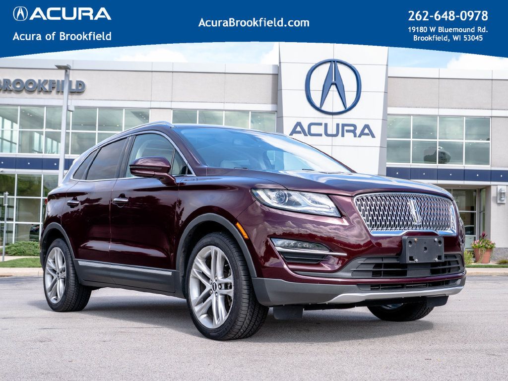Used 2019 Lincoln MKC Reserve w/ MKC Climate Package AWD/4WD image 1