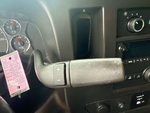 Used 2020 Chevrolet Express 2500 w/ Driver Convenience Package image 25