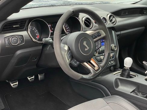 Used 2019 Ford Mustang Shelby GT350 w/ Technology Package RWD image 9