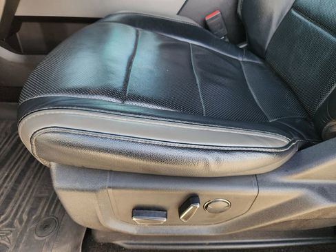 Used 2018 Ford F150 Raptor w/ Equipment Group 802A Luxury AWD/4WD image 31