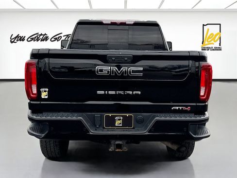 Used 2022 GMC Sierra 2500 AT4 w/ AT4 Preferred Package AWD/4WD image 6