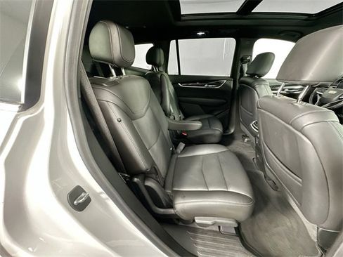 Used 2022 Cadillac XT6 Premium Luxury w/ Technology Package image 30