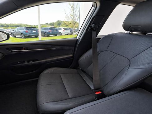 Used 2025 Toyota Camry XSE FWD image 10