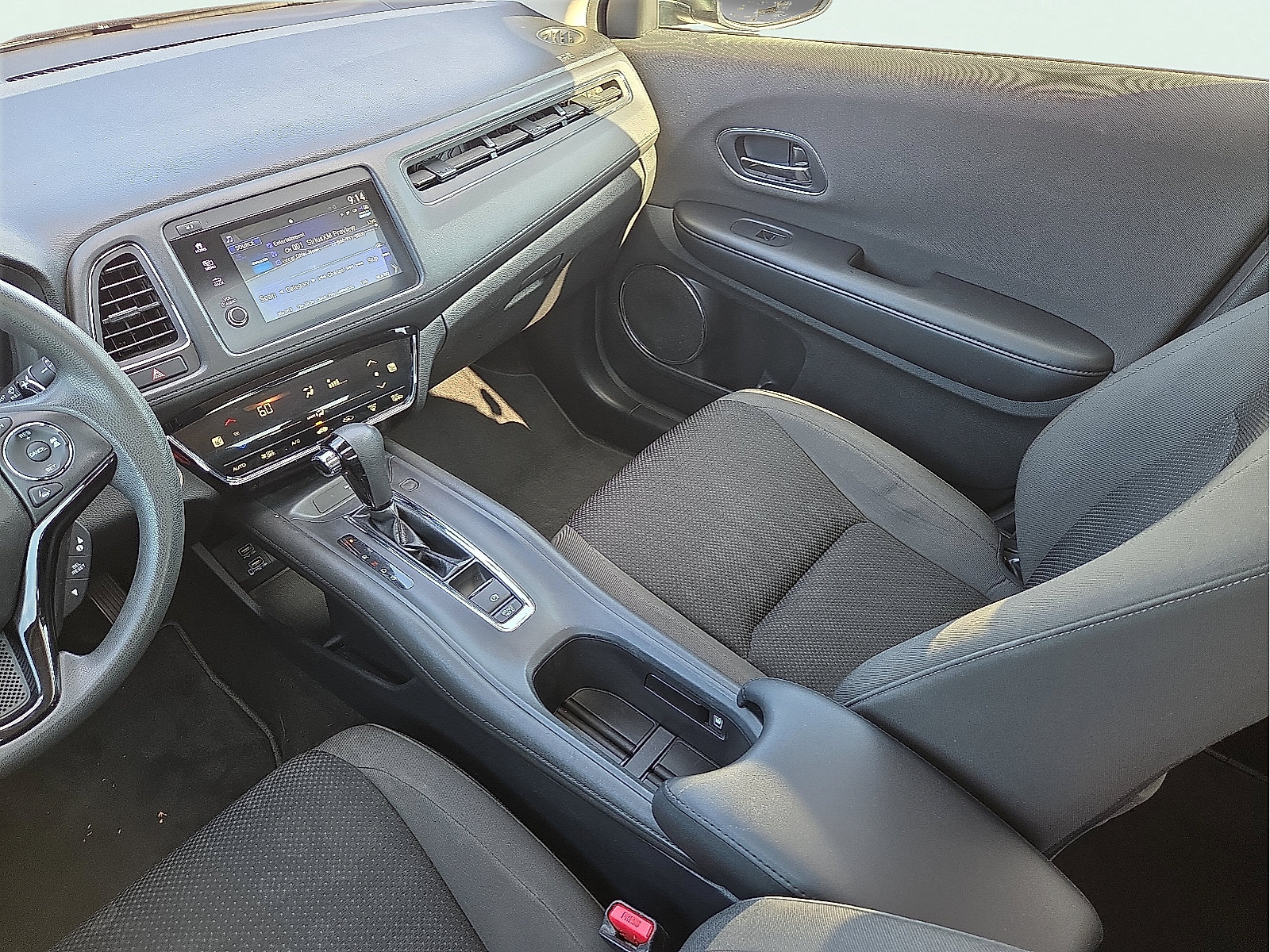Used 2019 Honda HR-V EX image 12