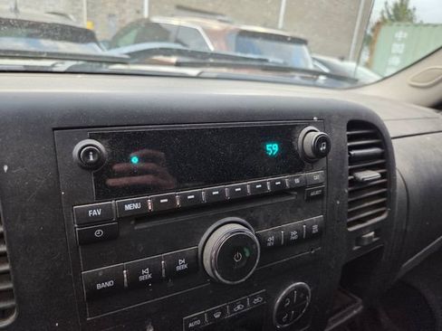 Used 2007 Chevrolet Silverado 1500 LT w/ 1LT Convenience Package image 9