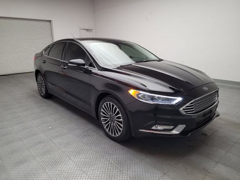 Used 2017 Ford Fusion SE w/ Fusion SE Technology Package image 13