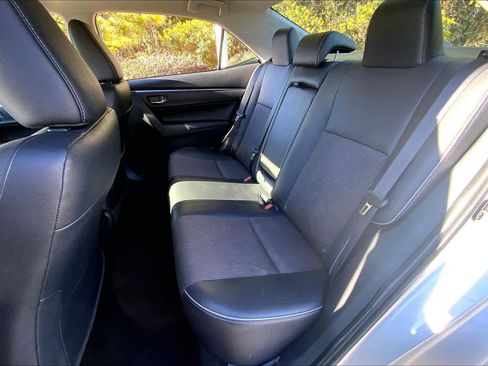 Used 2016 Toyota Corolla S image 19