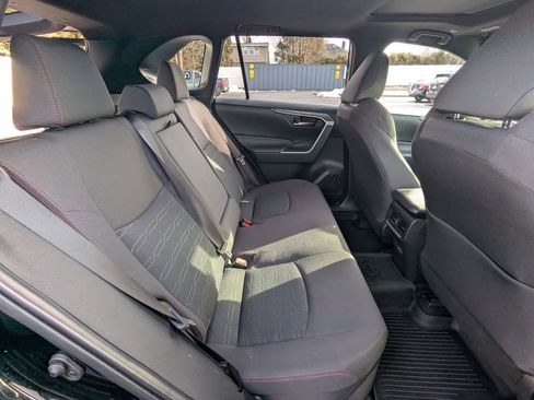 Used 2023 Toyota RAV4 SE image 23