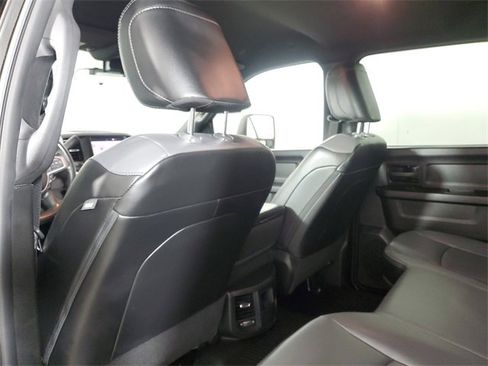 Used 2023 RAM 3500 Tradesman w/ Chrome Appearance Group image 10