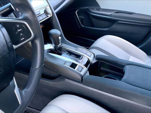 Used 2017 Honda Civic EX image 16