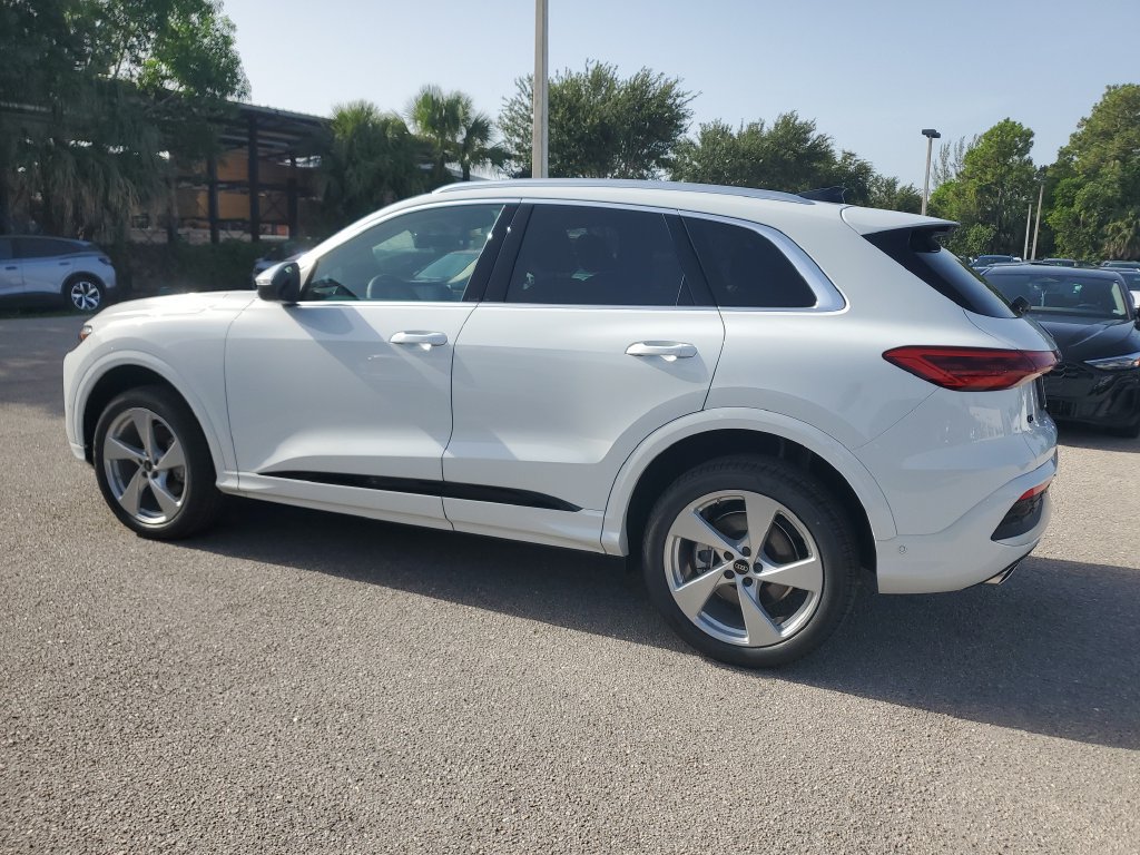 New 2026 Audi Q5 Premium Plus AWD/4WD image 8