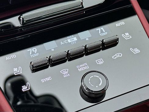 New 2026 Porsche Cayenne Coupe image 23