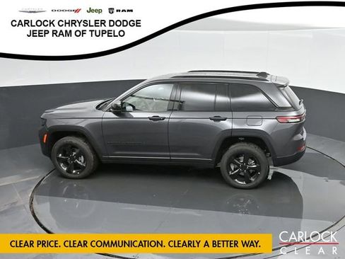 New 2025 Jeep Grand Cherokee Altitude image 68