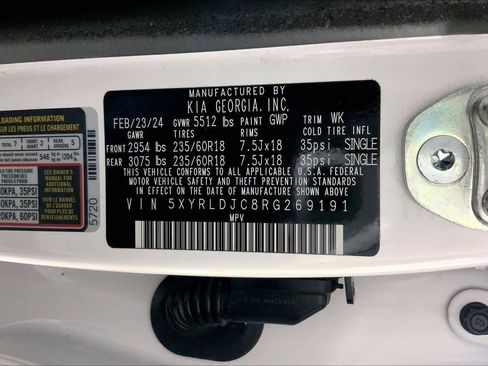 Certified 2024 Kia Sorento S image 31