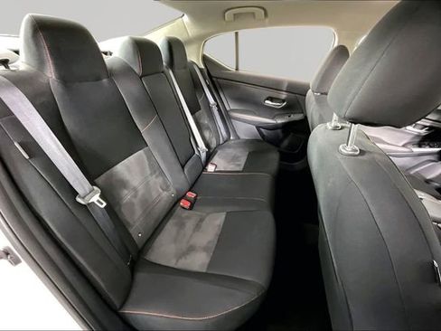 Used 2025 Nissan Sentra SR FWD image 24