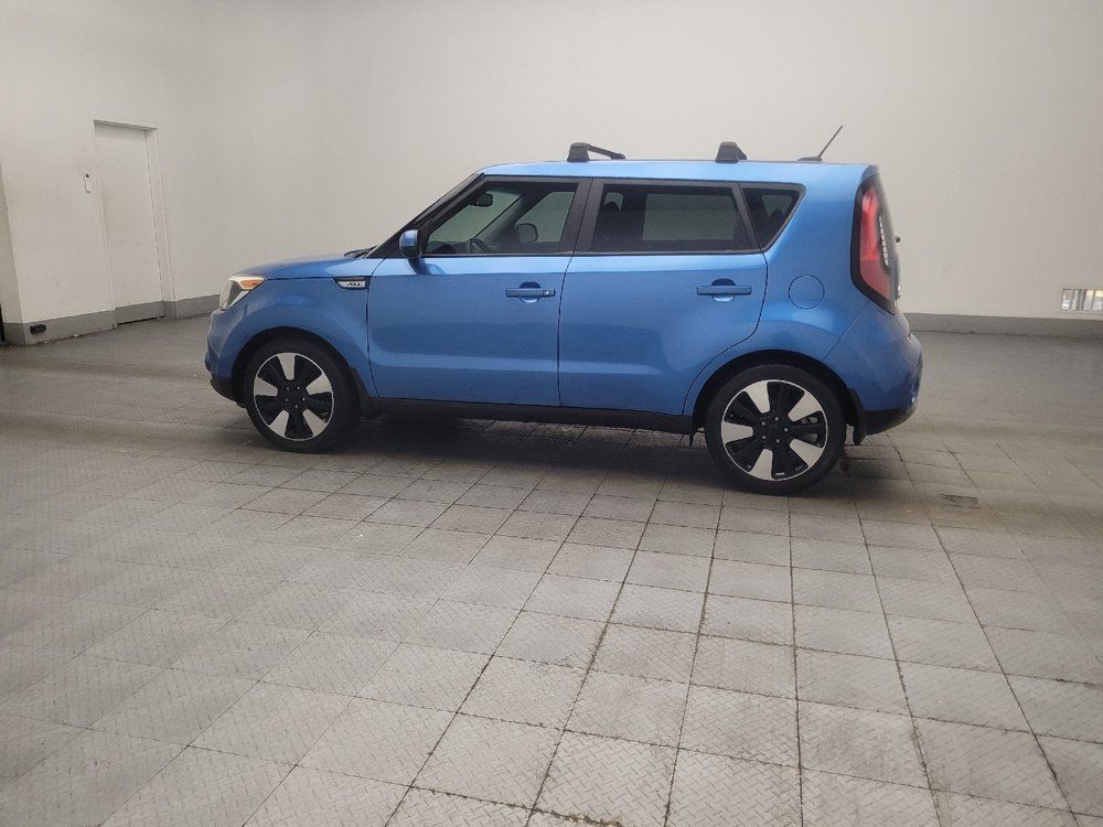 Used 2019 Kia Soul + FWD image 3