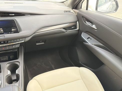 Used 2023 Cadillac XT4 Sport image 24