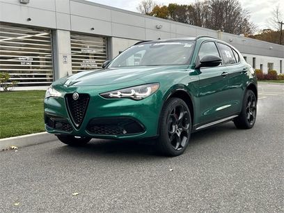 New 2025 Alfa Romeo Stelvio Sprint