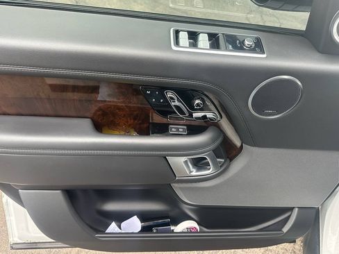 Used 2021 Land Rover Range Rover P525 Westminster Edition AWD/4WD image 10