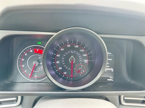 Used 2023 Hyundai Elantra SEL w/ Cargo Package image 18