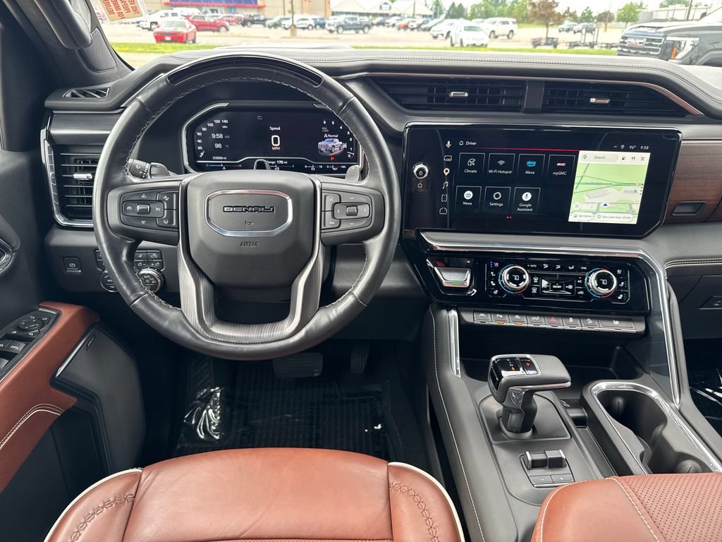 Certified 2024 GMC Sierra 1500 Denali Ultimate AWD/4WD image 26