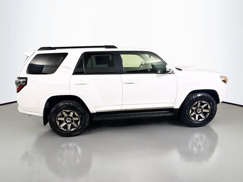 Certified 2024 Toyota 4Runner TRD Off-Road Premium AWD/4WD image 8