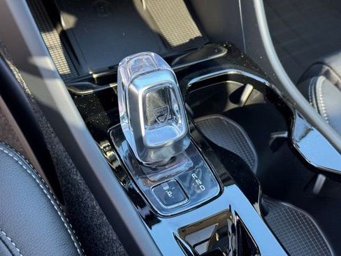 New 2026 Volvo XC40 B5 Plus w/ Protection Package Premier image 21