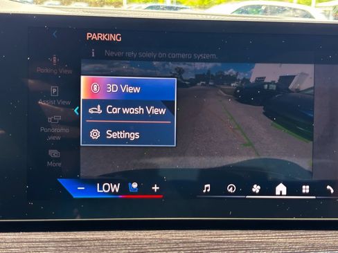 New 2026 BMW X5 xDrive40i w/ M Sport Package AWD/4WD image 23