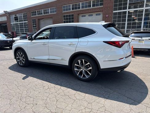 Used 2022 Acura MDX SH-AWD w/ Technology Package image 5