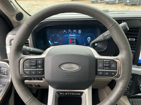 New 2026 Ford F250 Platinum w/ Platinum Plus Package image 16