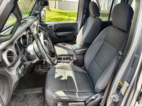 Used 2020 Jeep Wrangler Unlimited Sport S AWD/4WD image 13