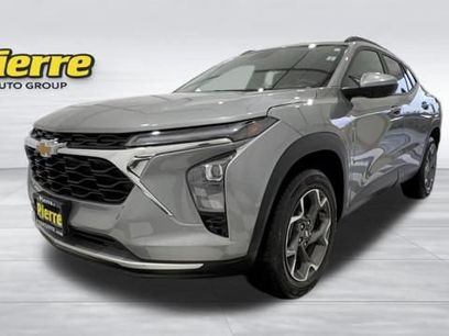 Used 2025 Chevrolet Trax LT w/ LT Convenience Package