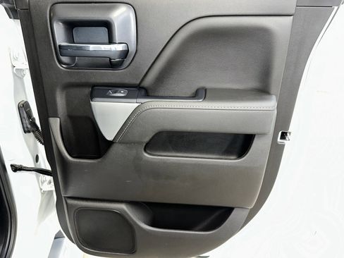 Used 2019 Chevrolet Silverado 1500 LT w/ All Star Edition image 25