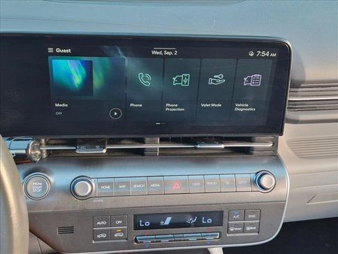 Used 2024 Hyundai Kona SEL FWD image 13