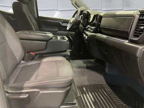 Certified 2025 GMC Sierra 1500 Elevation image 16