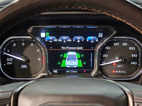 Used 2021 GMC Sierra 1500 AT4 w/ AT4 Premium Package image 15