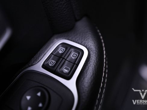 Used 2024 RAM 2500 Rebel image 18