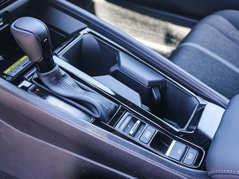 Used 2025 Honda Accord Sport image 20