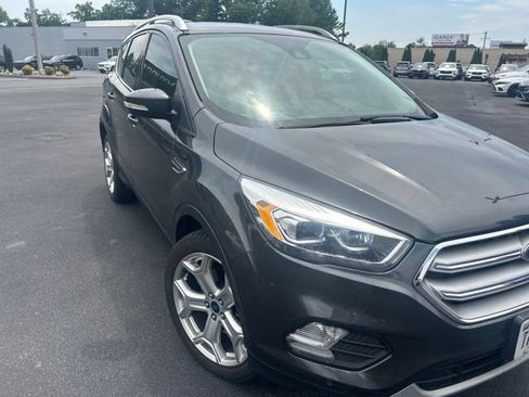 Used 2018 Ford Escape Titanium w/ Ford Safe & Smart Package FWD image 2