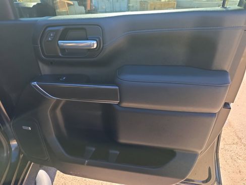 Used 2021 Chevrolet Silverado 2500 LTZ w/ Carhartt Edition image 27