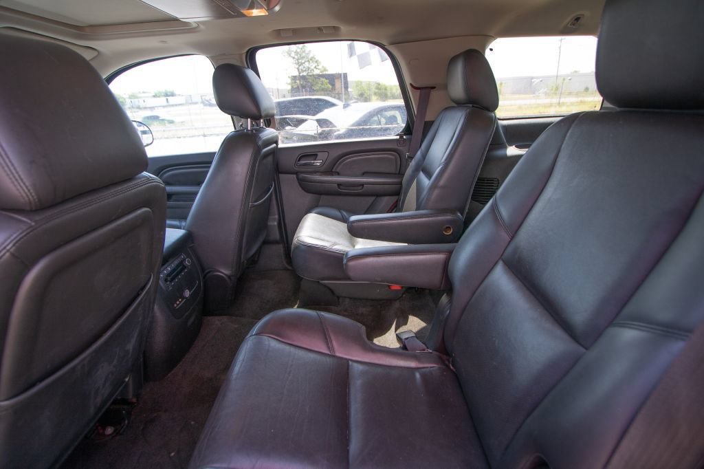 Used 2012 GMC Yukon Denali AWD/4WD image 12
