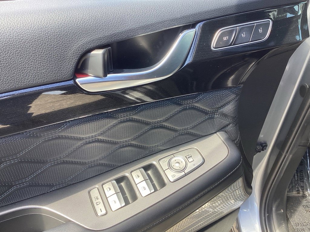 Used 2020 Hyundai Palisade Limited AWD/4WD image 12