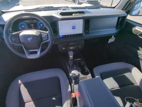 New 2026 Ford Bronco Big Bend AWD/4WD image 13